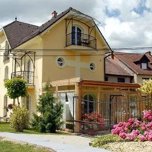 Nocleg ze śniadaniem Panorama, Eger